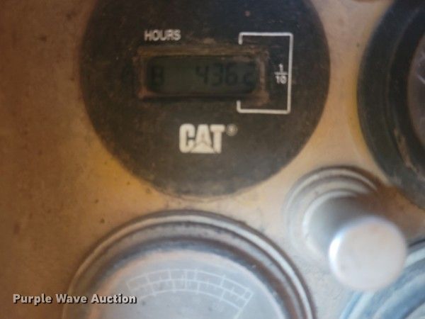 image for item JZ9827 1987 Caterpillar 140G  motor grader