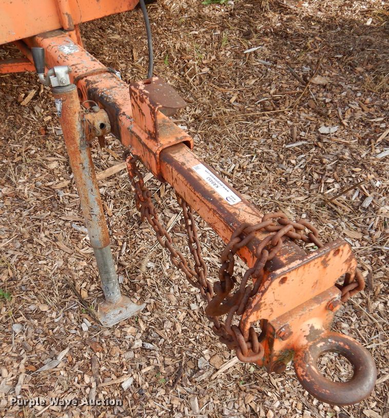 image for item KA9453 Vermeer BC1250A  wood chipper