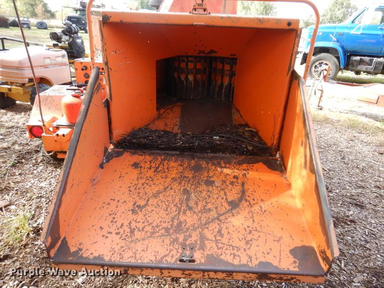 image for item KA9453 Vermeer BC1250A  wood chipper