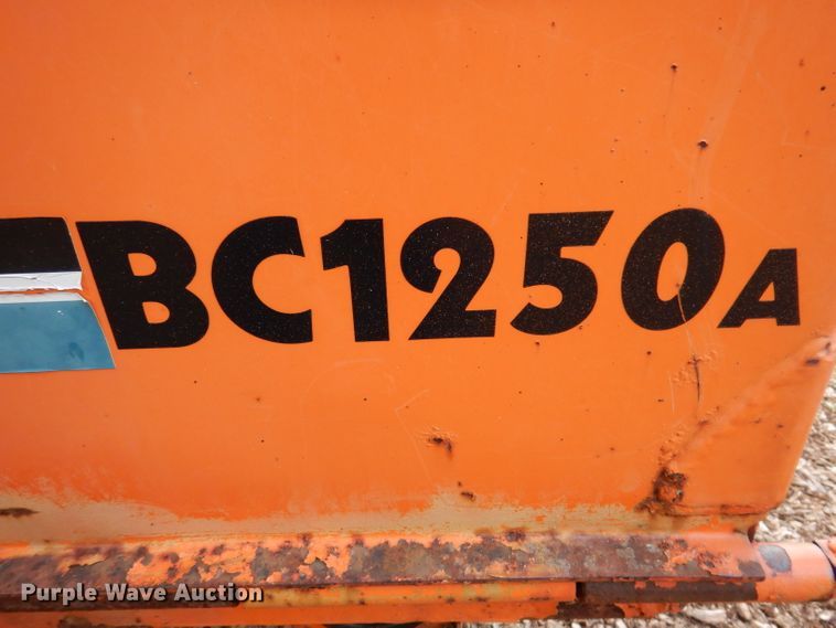 image for item KA9453 Vermeer BC1250A  wood chipper