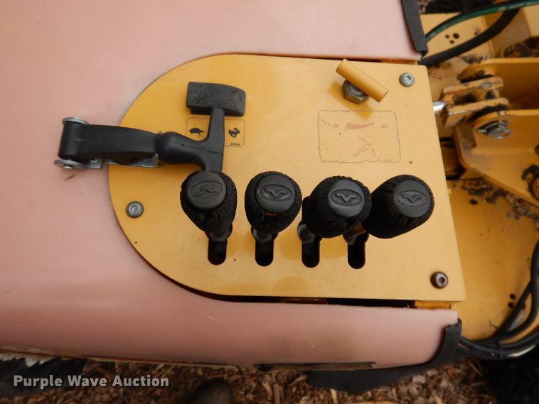 image for item KA9454 2010 Rayco RG1635 Super Jr.  stump grinder