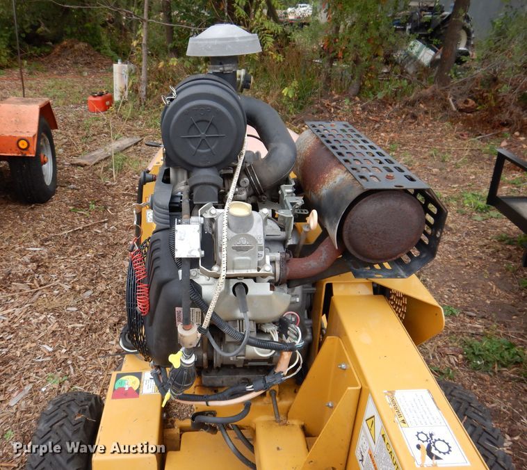 image for item KA9454 2010 Rayco RG1635 Super Jr.  stump grinder