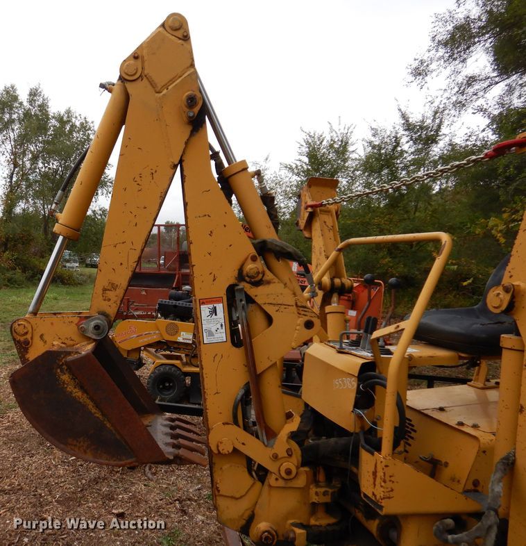 image for item KA9456 1997 Vermeer V3550A  trencher