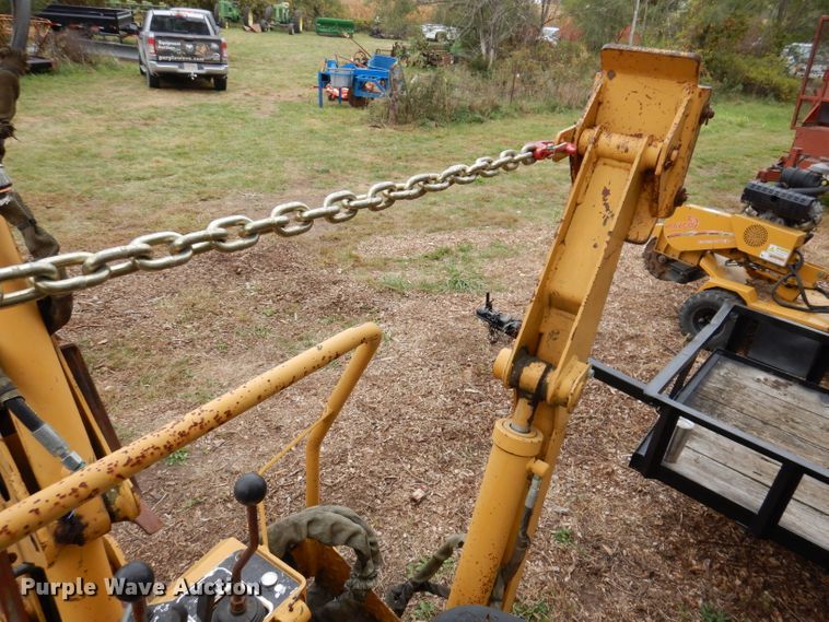 image for item KA9456 1997 Vermeer V3550A  trencher