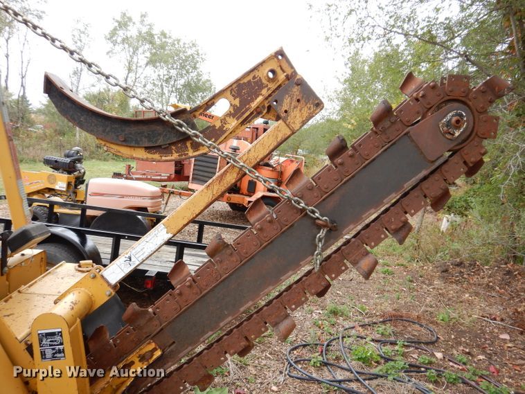 image for item KA9456 1997 Vermeer V3550A  trencher