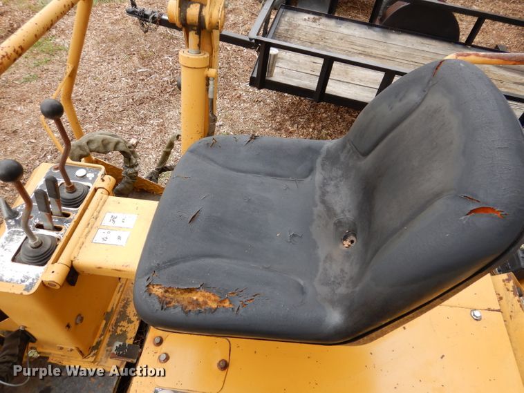 image for item KA9456 1997 Vermeer V3550A  trencher