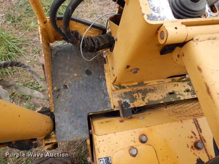 image for item KA9456 1997 Vermeer V3550A  trencher