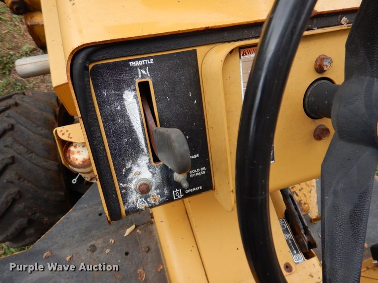 image for item KA9456 1997 Vermeer V3550A  trencher