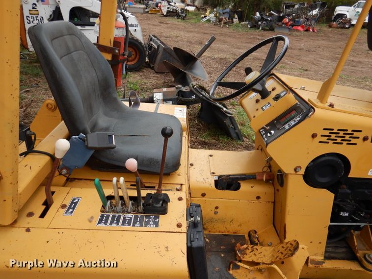 image for item KA9456 1997 Vermeer V3550A  trencher