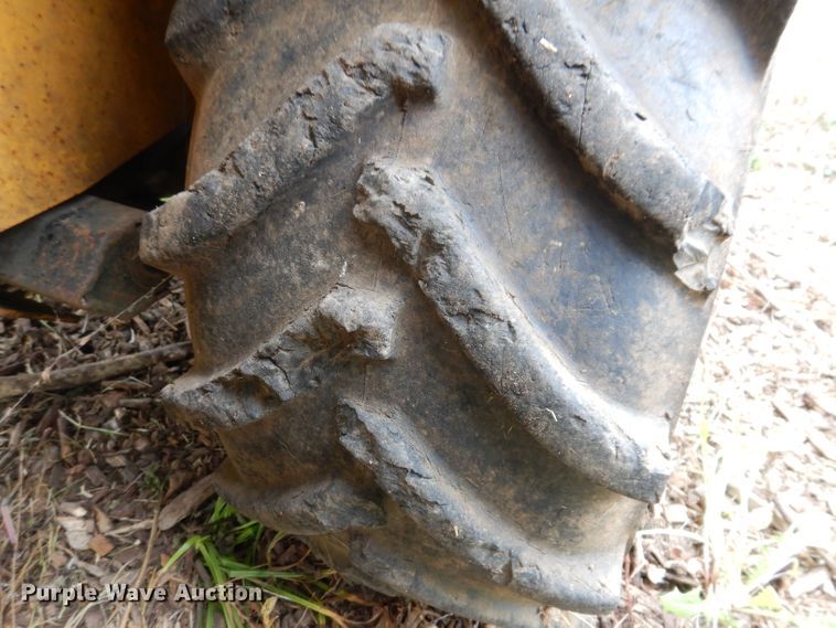 image for item KA9456 1997 Vermeer V3550A  trencher