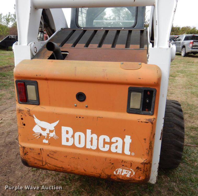 image for item KA9459 2002 Bobcat S250  skid steer loader