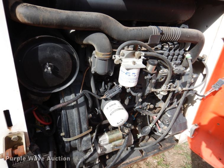 image for item KA9459 2002 Bobcat S250  skid steer loader