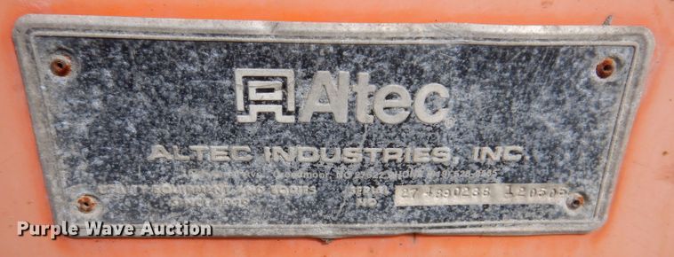 image for item KA9460 2006 GMC C5500  forestry bucket truck