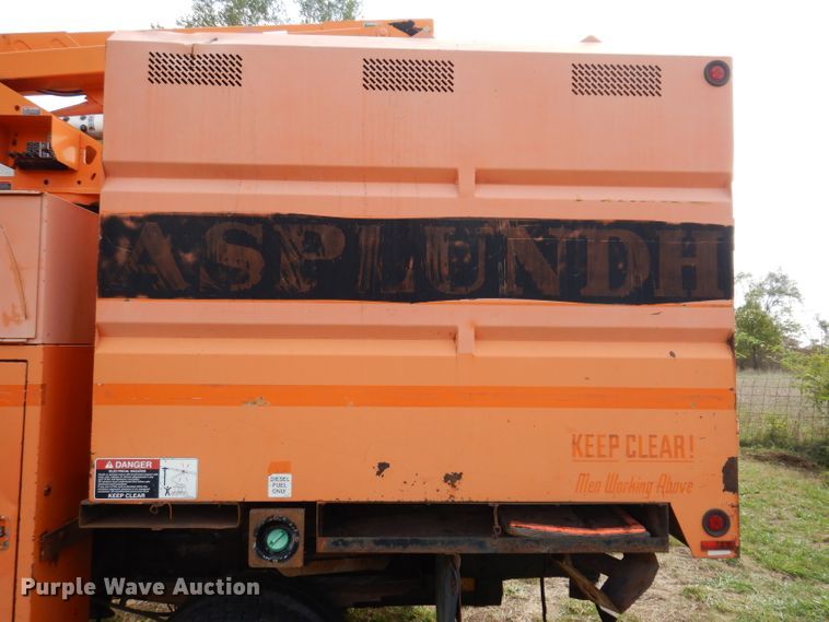 image for item KA9460 2006 GMC C5500  forestry bucket truck