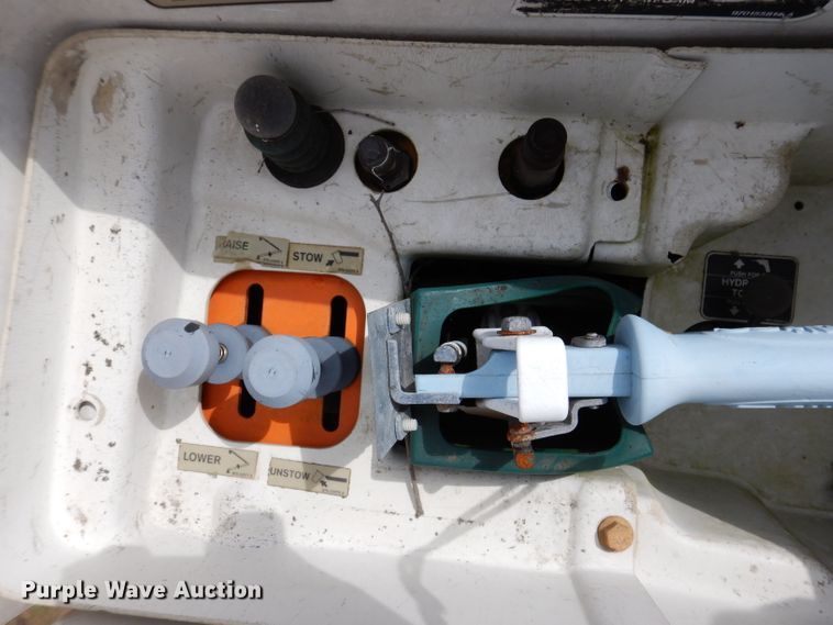 image for item KA9460 2006 GMC C5500  forestry bucket truck