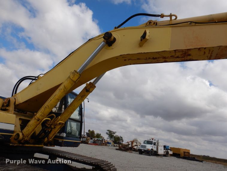 image for item KA9461 1994 Kobelco SK400LC-III  excavator