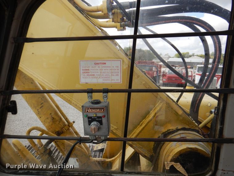 image for item KA9461 1994 Kobelco SK400LC-III  excavator