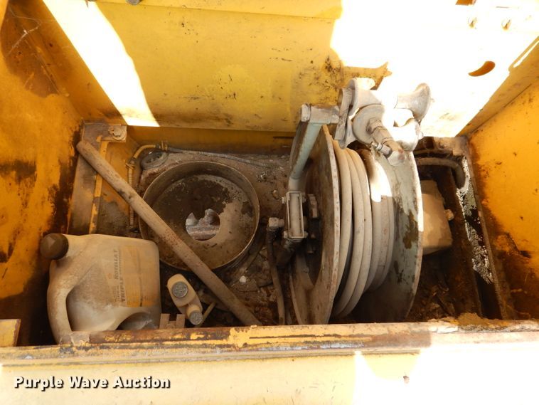 image for item KA9461 1994 Kobelco SK400LC-III  excavator