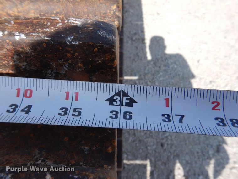 image for item KA9461 1994 Kobelco SK400LC-III  excavator