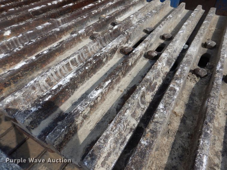 image for item KA9461 1994 Kobelco SK400LC-III  excavator