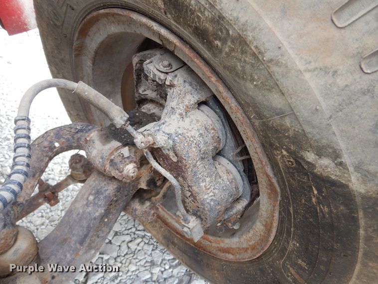 image for item KA9463 1993 Ford F700  utility / service truck