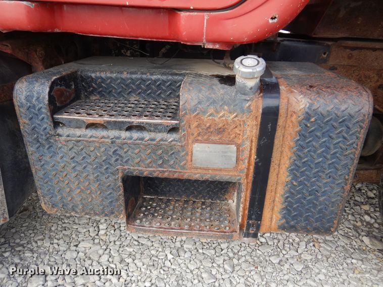 image for item KA9464 1990 Mack 600  dump truck