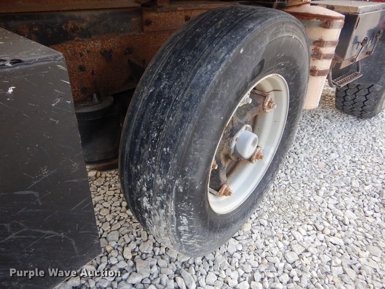 image for item KA9464 1990 Mack 600  dump truck