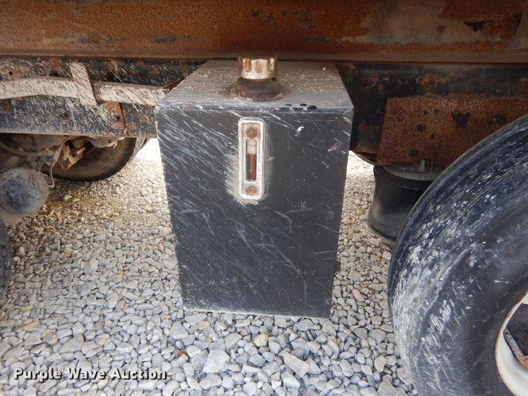 image for item KA9464 1990 Mack 600  dump truck