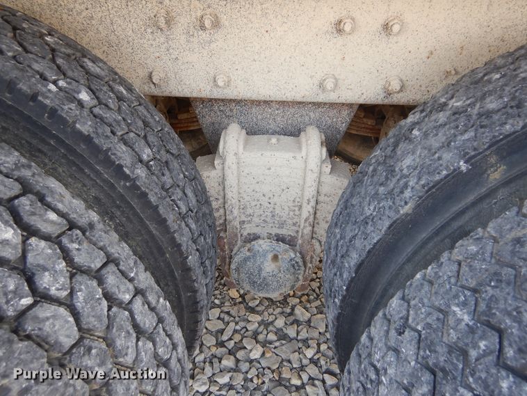 image for item KA9464 1990 Mack 600  dump truck