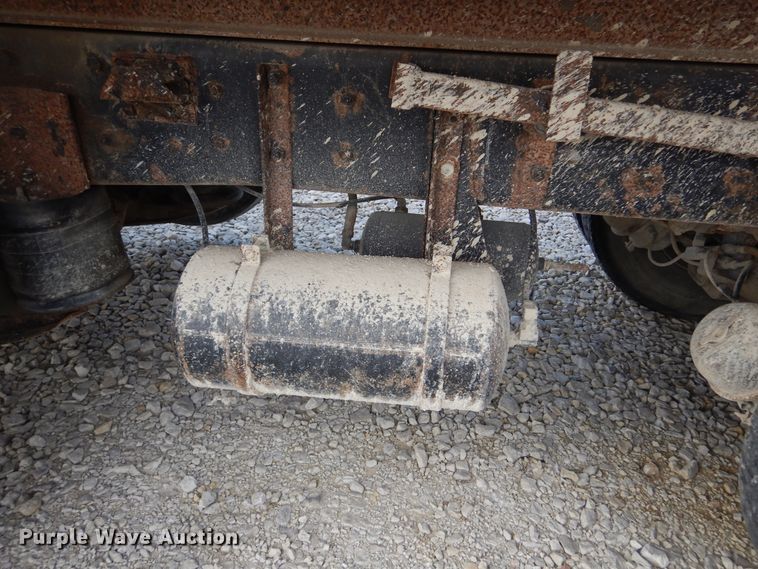 image for item KA9464 1990 Mack 600  dump truck