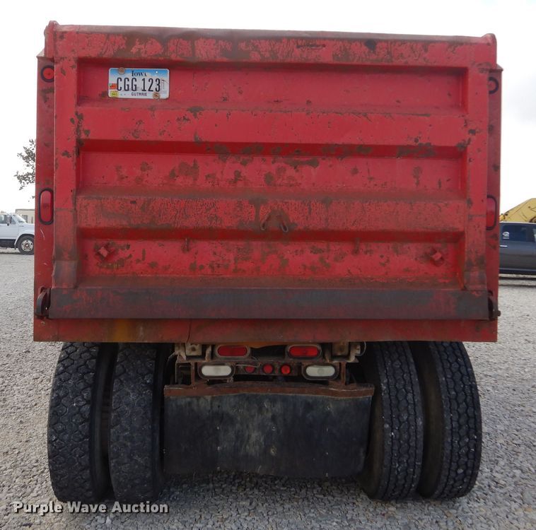 image for item KA9464 1990 Mack 600  dump truck