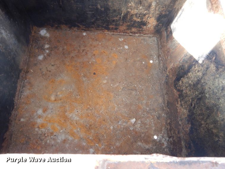 image for item KA9465 1997 Ford F800  utility / service truck