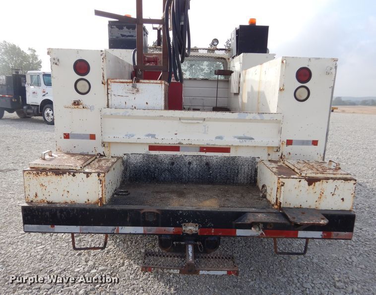 image for item KA9465 1997 Ford F800  utility / service truck