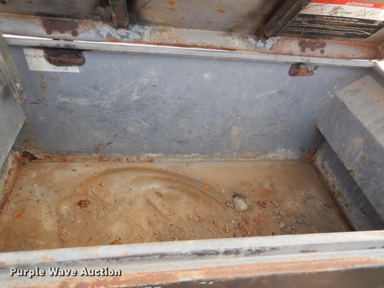 image for item KA9465 1997 Ford F800  utility / service truck