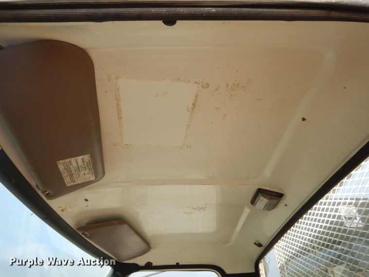 image for item KA9465 1997 Ford F800  utility / service truck