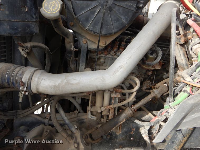 image for item KA9465 1997 Ford F800  utility / service truck