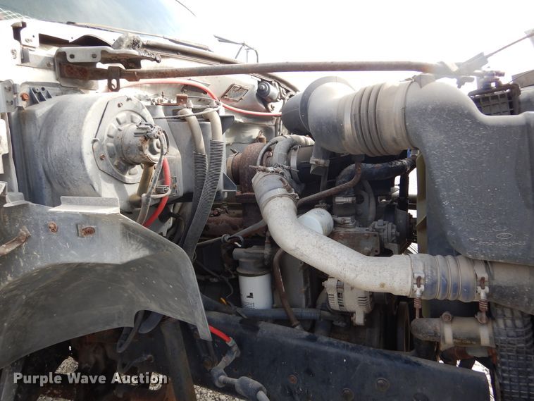 image for item KA9465 1997 Ford F800  utility / service truck