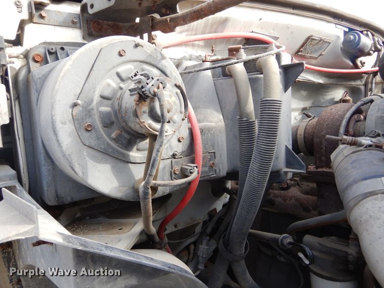 image for item KA9465 1997 Ford F800  utility / service truck