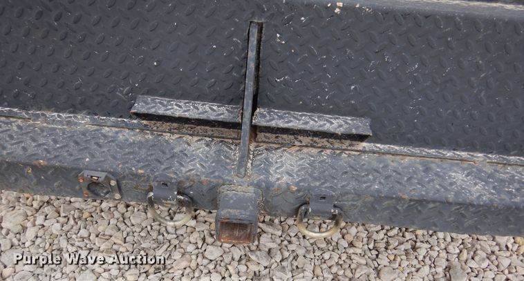 image for item KA9468 1997 Ford F800  utility / service truck