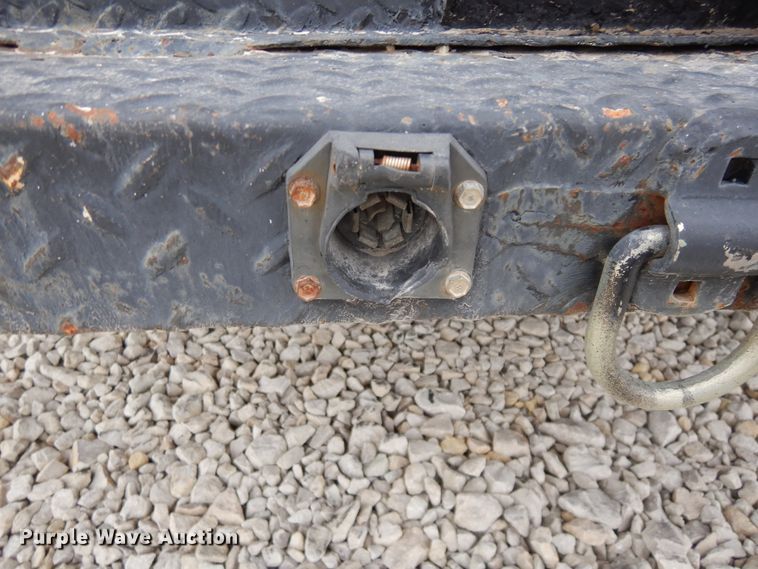 image for item KA9468 1997 Ford F800  utility / service truck