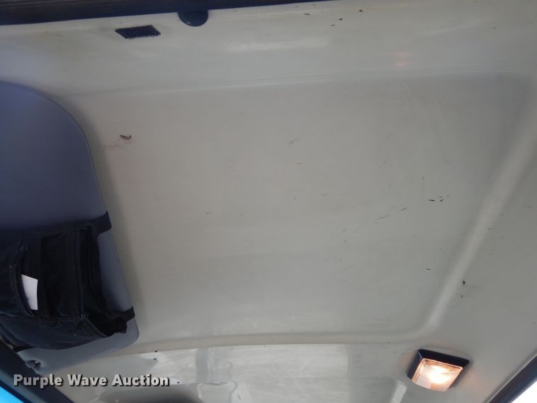 image for item KA9468 1997 Ford F800  utility / service truck