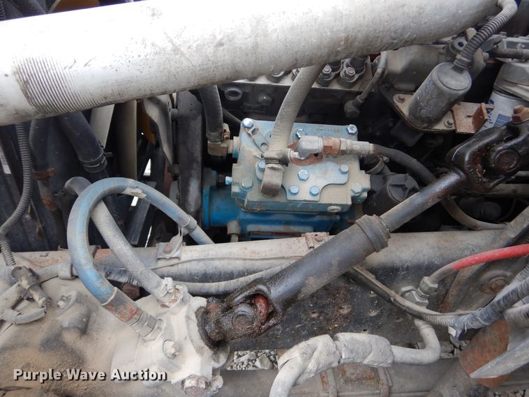 image for item KA9468 1997 Ford F800  utility / service truck