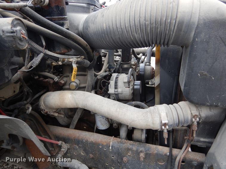 image for item KA9468 1997 Ford F800  utility / service truck