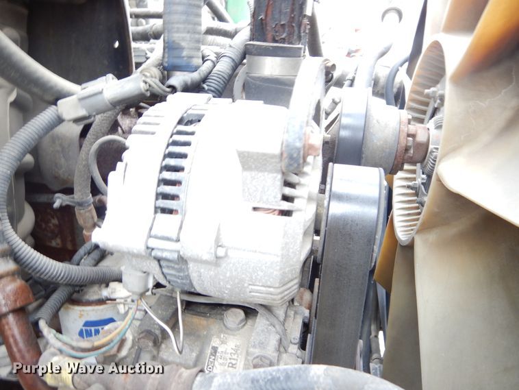 image for item KA9468 1997 Ford F800  utility / service truck