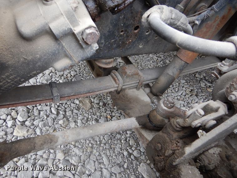 image for item KA9468 1997 Ford F800  utility / service truck