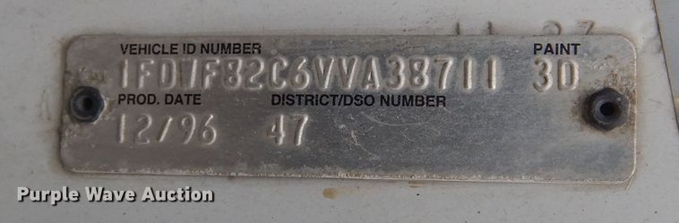 image for item KA9468 1997 Ford F800  utility / service truck