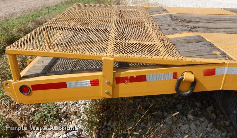image for item KA9469 1999 Eager Beaver  equipment trailer