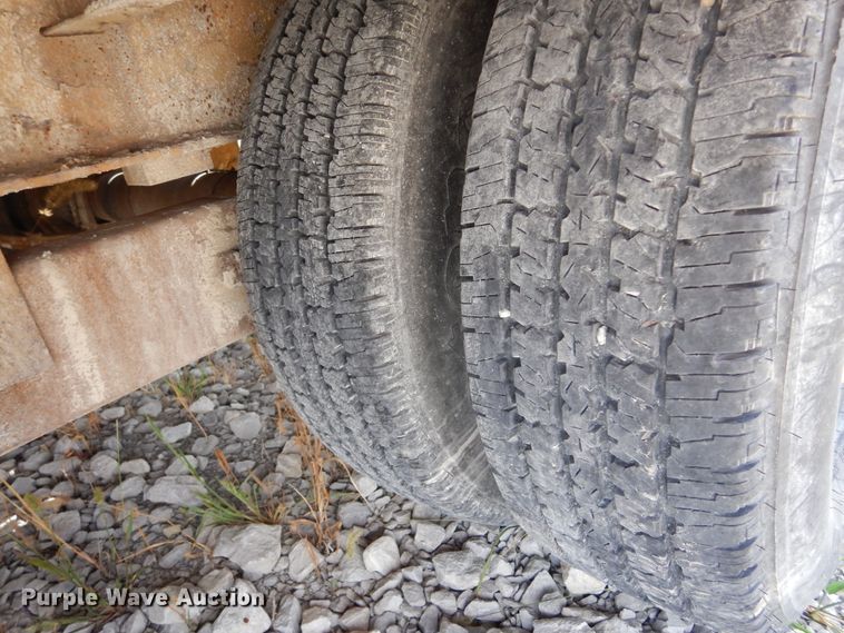 image for item KA9469 1999 Eager Beaver  equipment trailer