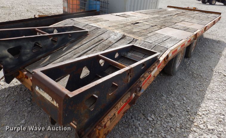 image for item KA9472 1999 Trail King TK20-2500  equipment trailer