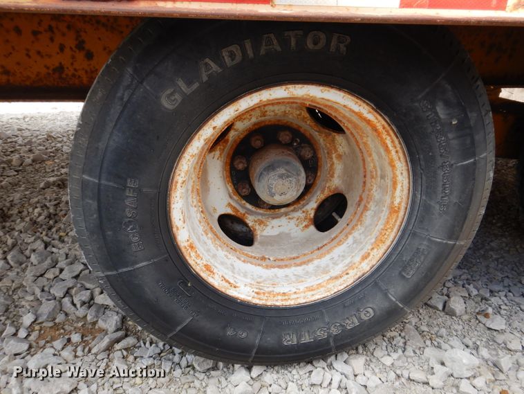 image for item KA9472 1999 Trail King TK20-2500  equipment trailer